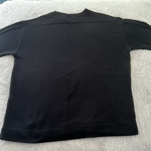 Volcom men’s black sweatshirt. Size large - Picture 3 of 4